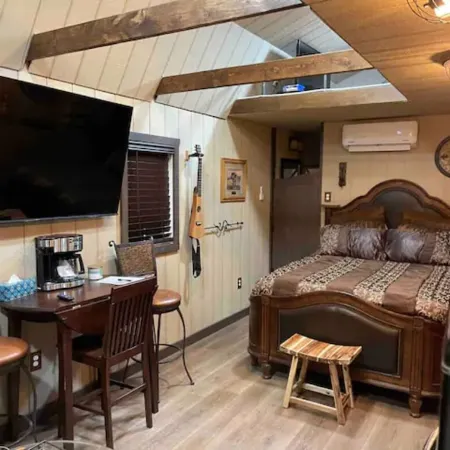 Cowboy Cabin Wild West 40
