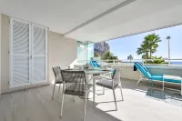 Modern apartment with large, 40 sqm terrace 1st line, with fiber optic connection
