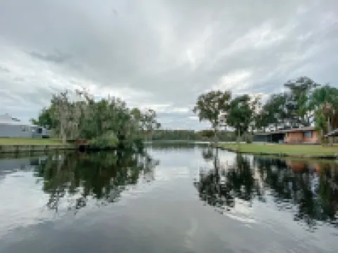 Riverfront Cottage Retreat with 2 Docks + Scenic Views on the St. John’s River!