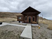 Reboot, Recover, Recreate…Centrally located 20 acre Mill Creek getaway cabin!