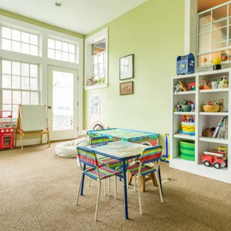 Bright Stylish Chic 4BR 4BA Home Pet Friendly!