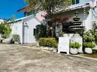 Thanyatorn Resort Hôtels à : Kamphaeng Saen