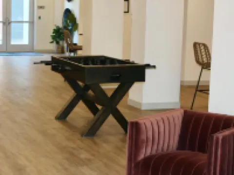 1 Bd/1 Ba w/ Pool, Gym, Hot Tub, Pickleball, Arcade, Pool Table, Shuffle Board Hotels in Draper