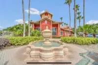 Luxe Condo Double Bed Bliss Getaway near Disney