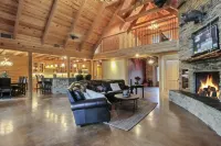 The Wildflower Ranch Log Cabin - HOT TUB - Generator