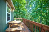 Visit #mytreetophideaway located in Banner Elk, NC, nestled high in the trees.