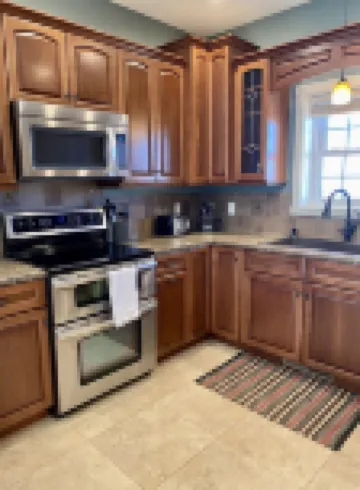 SPORTSMAN'S PARADISE, 5 Bedroom Home in Fort Peck, Montana