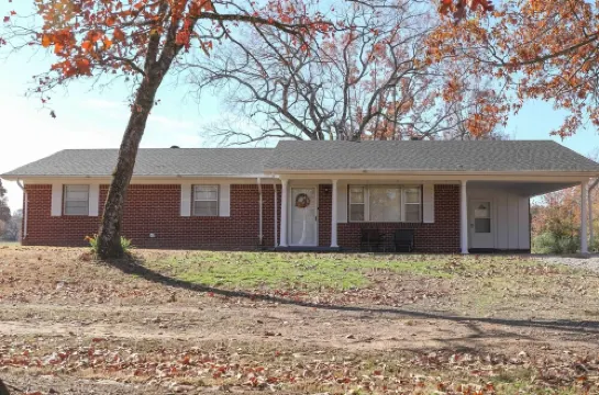 Quiet country home on a homestead farm