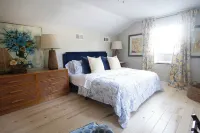 Lapin House - Charming & fun with pool & pool table Hotels in der Nähe von Kingsley Plantation