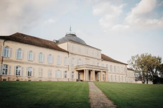 LaMiaCasa Grande Family-Business Groups-APT-Base