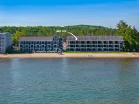 Spacious Rooms With Breathtaking Panoramic Views Of The Beach (309)