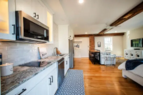 Stunning Downtown Studio in Lewes