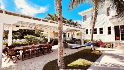 Newly Renovated modern waterfront beachhouse with 9 beds. Sleeps 18 Hotels in Mimo