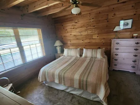 Lakefront Cabin with Dock & Ramp