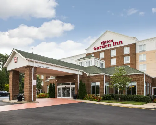 힐튼 가든 인 햄프턴 콜리세움 센트럴 햄프턴 호텔