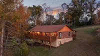Tranquility close to the Ocoee with a private country setting Hotels in Bradley County