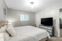 Rhapsody in Blue Beach Cottage in Ocean Pines OC MD w/ Beach Club Parking Pass