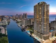 Luxury Condo, Stunning Ocean views, Free Parking!