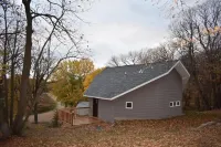 Rare octagon home on 6 acres. Hotels in Douglas County