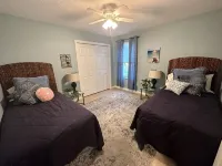 Rare find in Historic Orange Blossom 3/2 with golf cart Hotels in Lady Lake