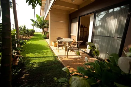 Romantic Beachfront Getaway Отели в г. Маалаеа