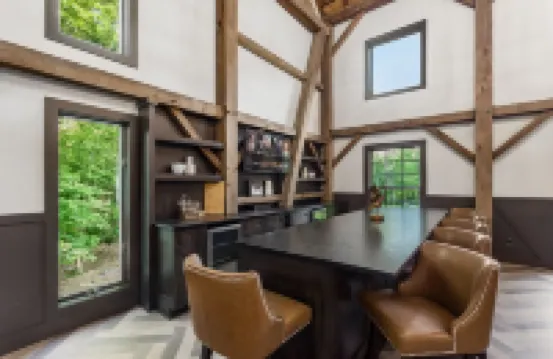 Luxury Barn Retreat near Mohican River 漢諾威酒店