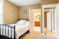 Near Denver+Boulder | Tranquil Home | Walk-to-Mall