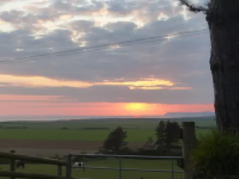 Idyllic rural retreat - Generous ferry discounts available