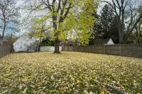 Cozy home near university, Pet-Friendly & Family-Friendly Neighborhood