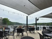 Magnolia Trace Lakefront Bliss: Rustic Stone Cottage Retreat on 5 AC- Fiber WiFi