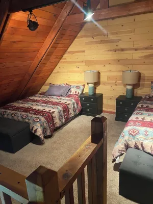 Red Bluffs Lodge Upper Unit, located on the River, minutes from Devils Tower!