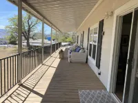 Sycamore Suite with Amazing Lake Views [w/ EV charging]