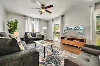 Sanger Suite, NEW Midterm ready, fully furnished- Waco/Baylor/Silos