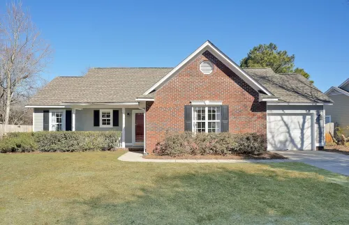 3BR Modern | Midtown Escape | 5 Miles To Downtown