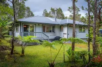 Lovely Private Home 5 minutes to Hawaii Volcanoes National Park