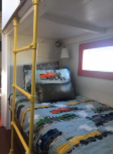 Water Front 1920's Vintage Cotton Belt Caboose