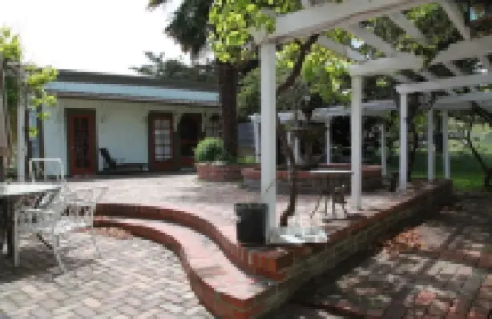 Estero Schoolhouse Guest Studio