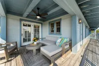 New Park District! Across From Watercolor Beach Club 1 BR & Loft,  1.5 BA - Swimmingpools