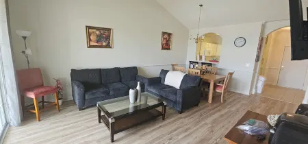 New on Market.Wonderful 2 bedroom 2 bath Pet friendly Condo in Barefoot landing Отели в г. Хорри Каунти