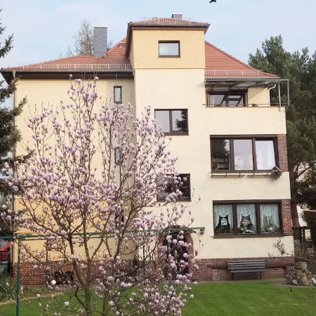 Romantic attic apartment in beautiful Laubegast neighbourhood in Dresden