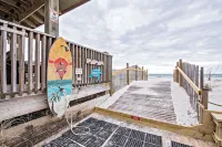 Ride the Tide at Beachside Manor!  2Bd, 1B with Free Parking! Steps to the Sand!