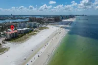 Luxury Beachfront, Clearwater Beach, Stunning Views, Private Wrap-Around Balcony