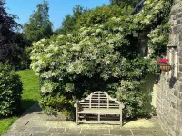 Characterful property with 5 acres of land in the hills above Hebden Bridge Hotels in Hebden Bridge