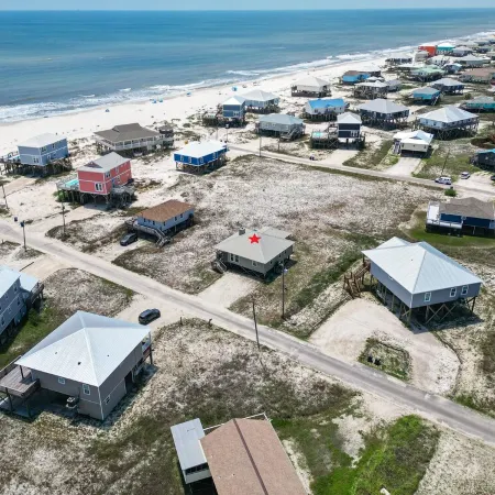 Gulf Front!! 2 Master Suites- Steps Away from the Beach!!