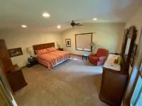 4-bedroom vacation home. On Crystal clear Hagerman Lake, Ottawa National Forest