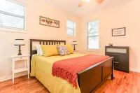 Downtown oasis, walking distance to Capitol, UT, Zilker Park, music venues