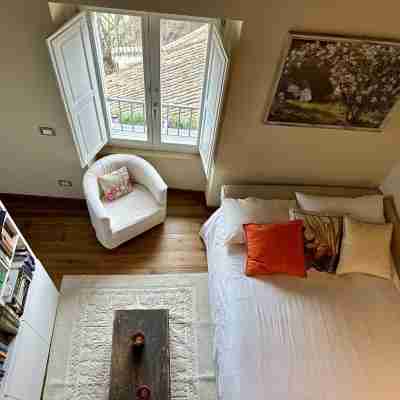 Milva's Nest with free parking Rooms