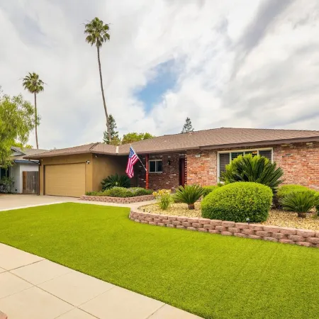 Marvel home w/ Pool, Gazebo, Movie Room, Gym, Traeger