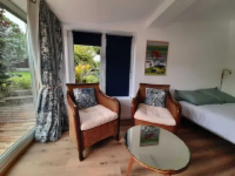 Très Joli Studio, Neuf, à 50 m de la mer