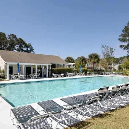 Old Town Bluffton's "The Yellow Cottage" with Golf Cart and Fenced-In Yard